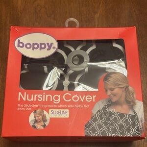Boppy Nursing Cover - Black and White Pattern